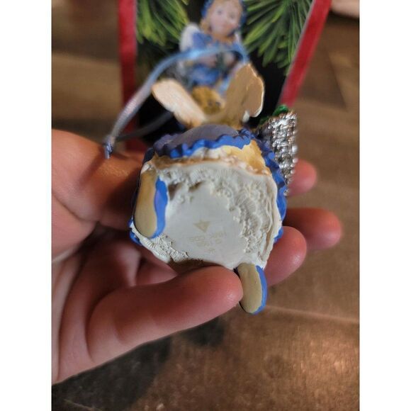 Hallmark 1998 Iris Angel ornament Xmas decor - Picture 5 of 6